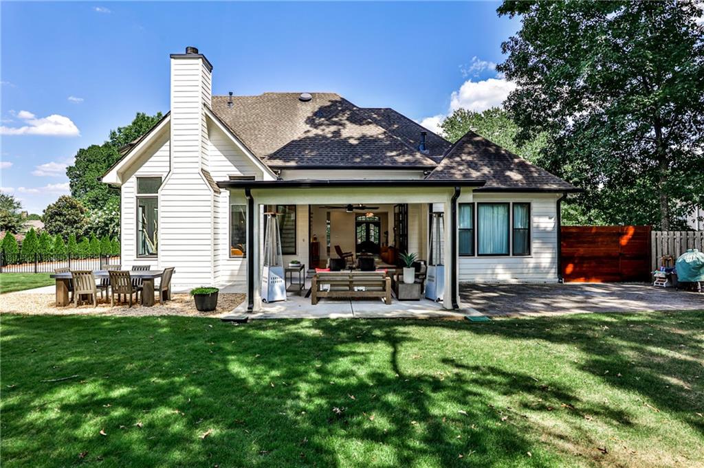 237 Webney Drive SE