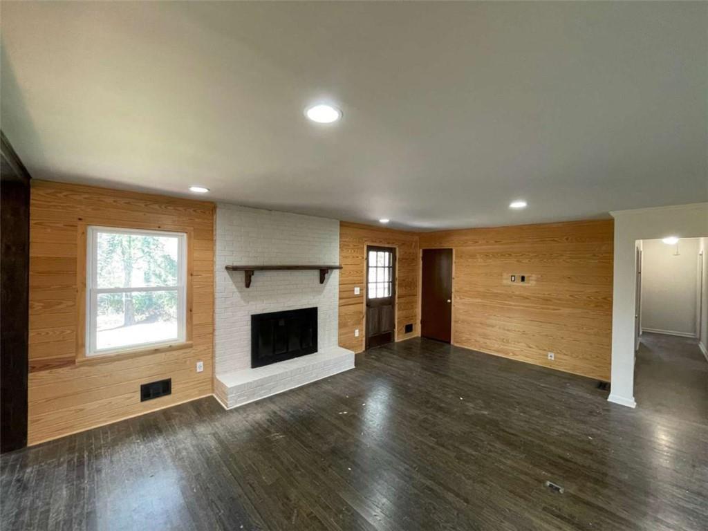 445 Royal Oaks Terrace