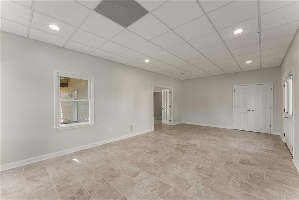 3158 Sawyer Court NE