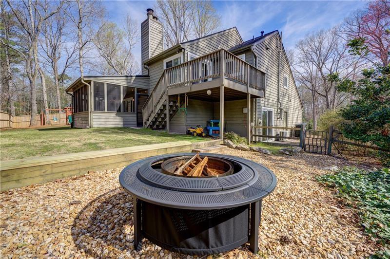 2249 Chimney Springs Drive