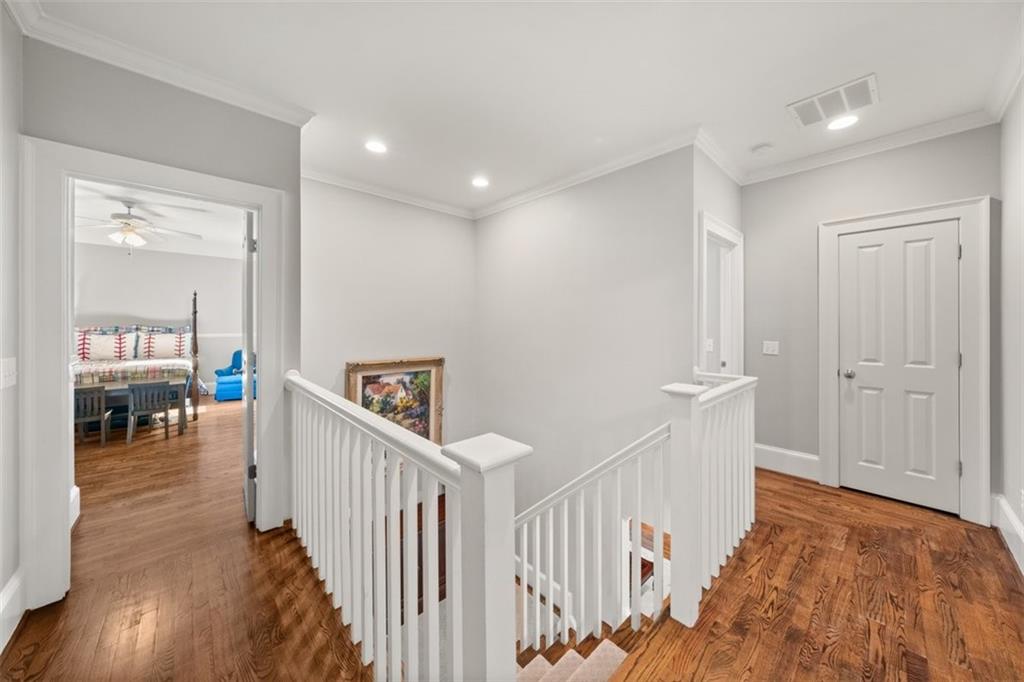 1904 Woodland Hills Avenue NW