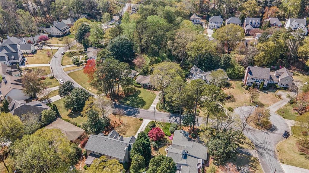 2992 Westminster Circle NW