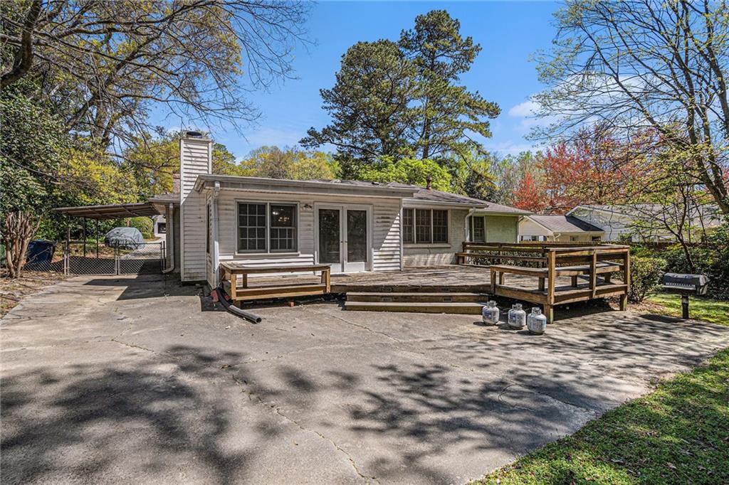 2992 Westminster Circle NW
