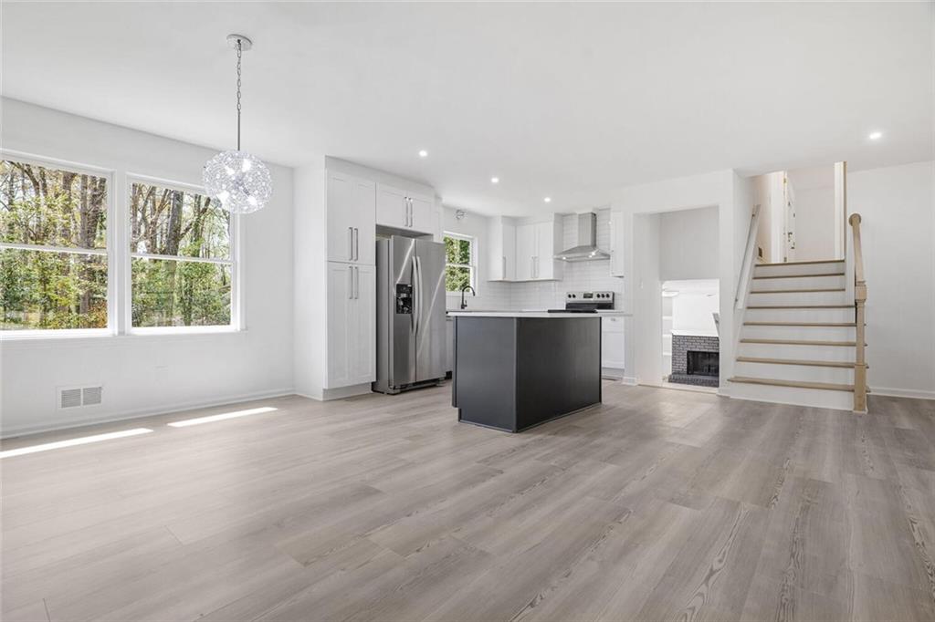 5360 Tall Oak Drive