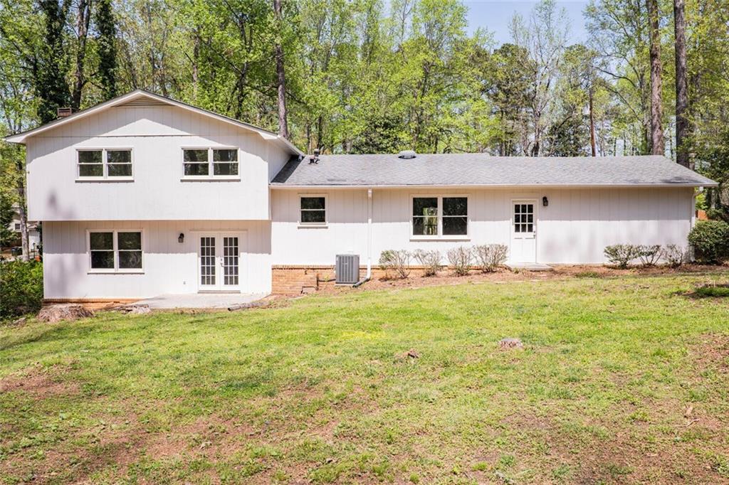 5360 Tall Oak Drive