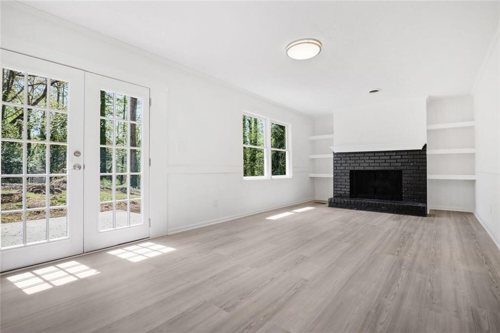 5360 Tall Oak Drive