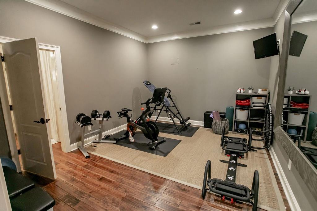3224 Lanier Drive NE