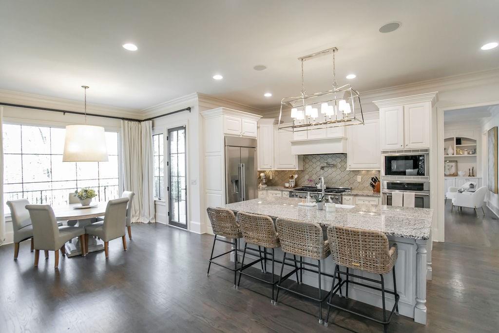 3224 Lanier Drive NE