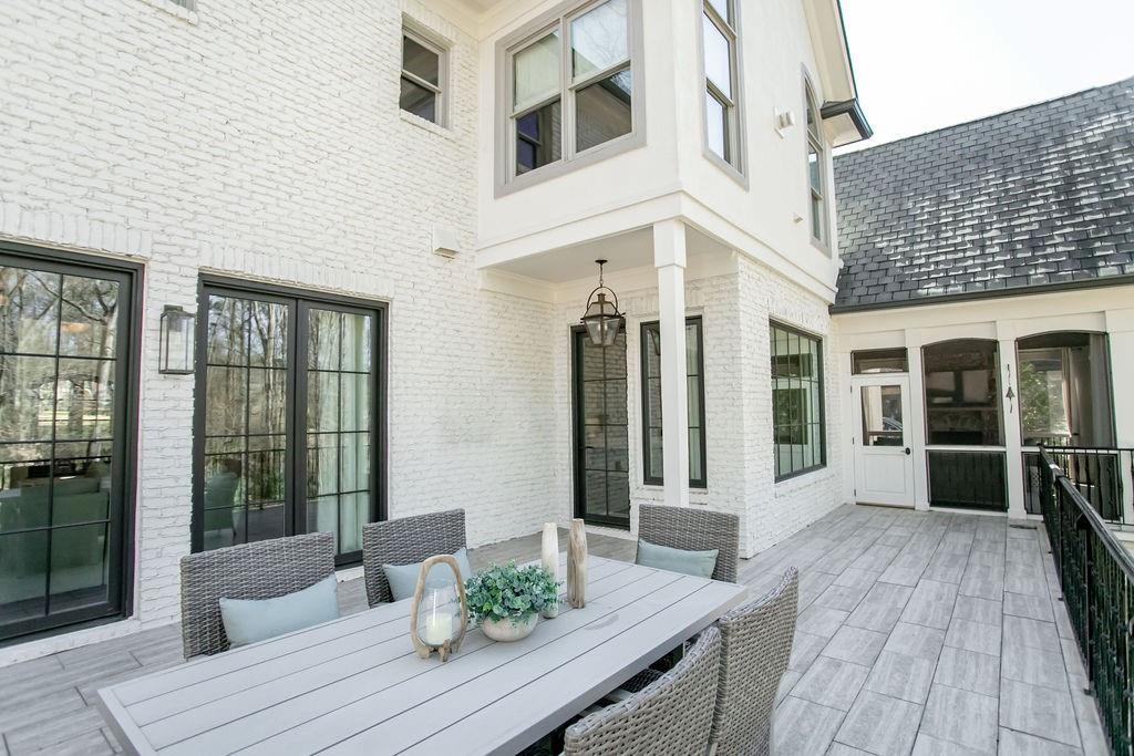 3224 Lanier Drive NE
