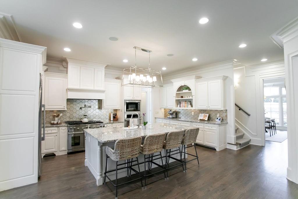 3224 Lanier Drive NE