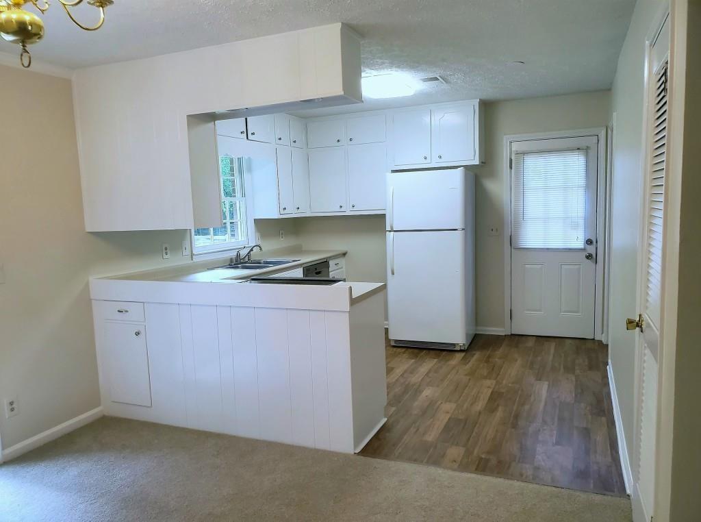 6625 Wright Road