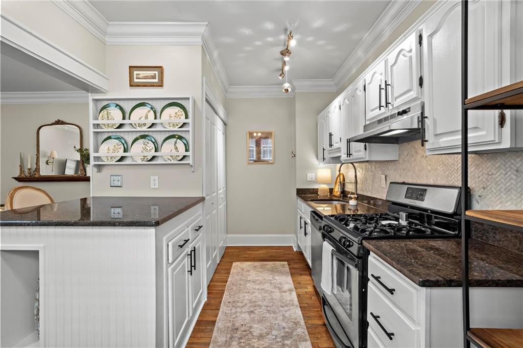 991 N Highland Avenue NE Unit 1
