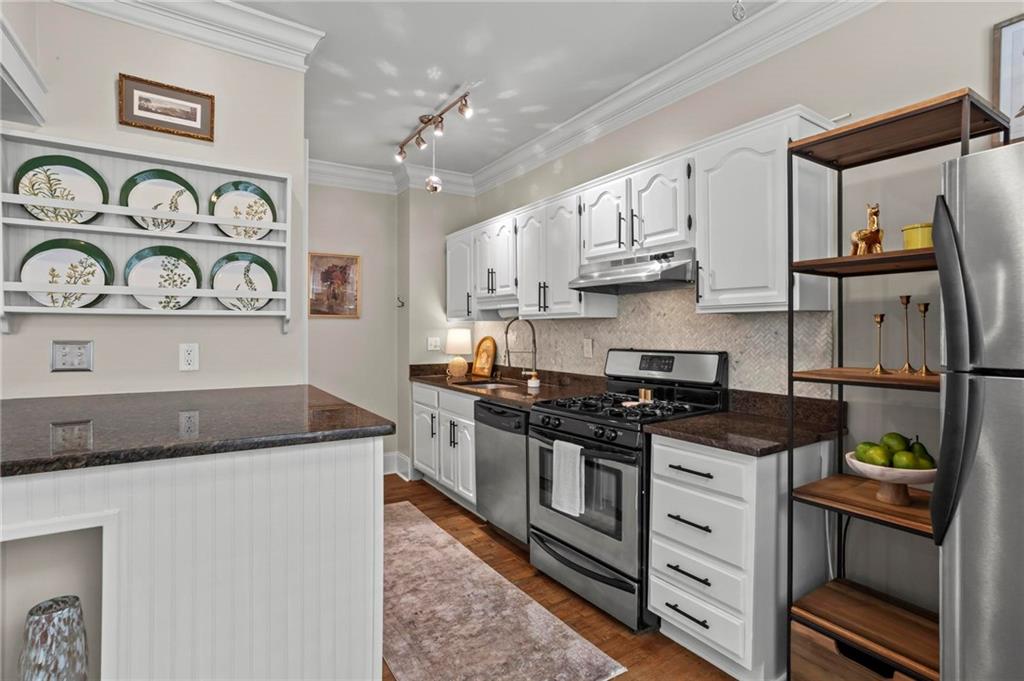 991 N Highland Avenue NE Unit 1