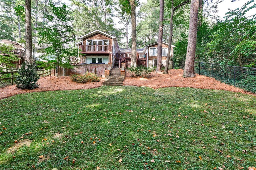 1309 Brookshire Lane NE