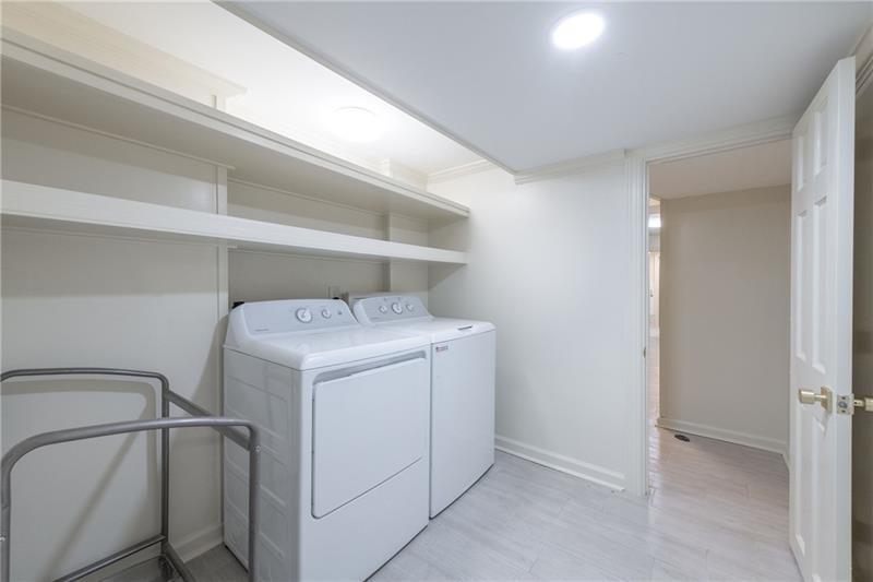 139 W Paces Ferry Road NW