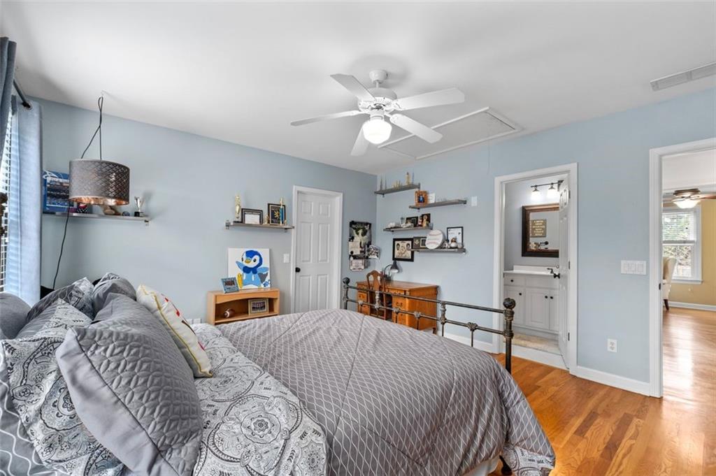 5334 Lake View Club