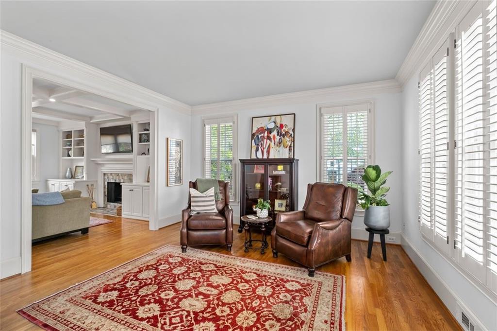 5334 Lake View Club