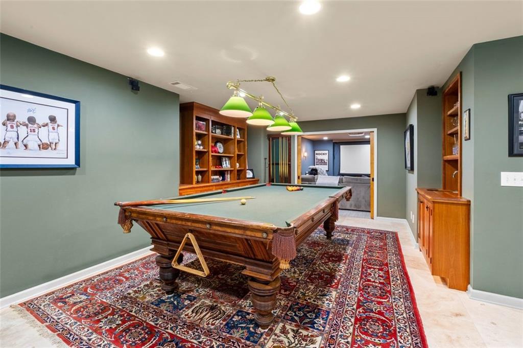 5334 Lake View Club