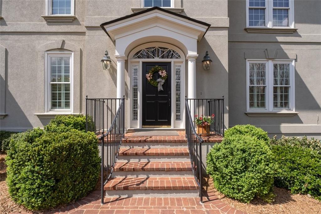5334 Lake View Club