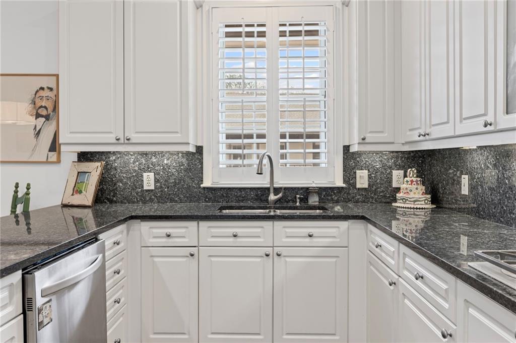 3101 Howell Mill Road NW Unit 301