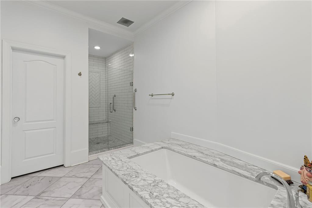 3101 Howell Mill Road NW Unit 301