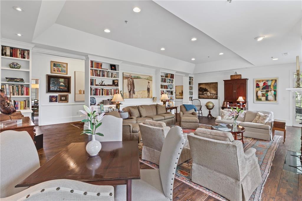 3101 Howell Mill Road NW Unit 301