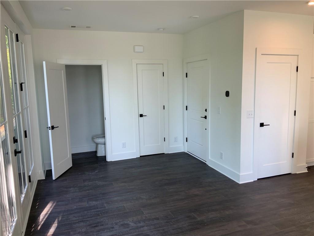 733 Eloise Way SE Unit B
