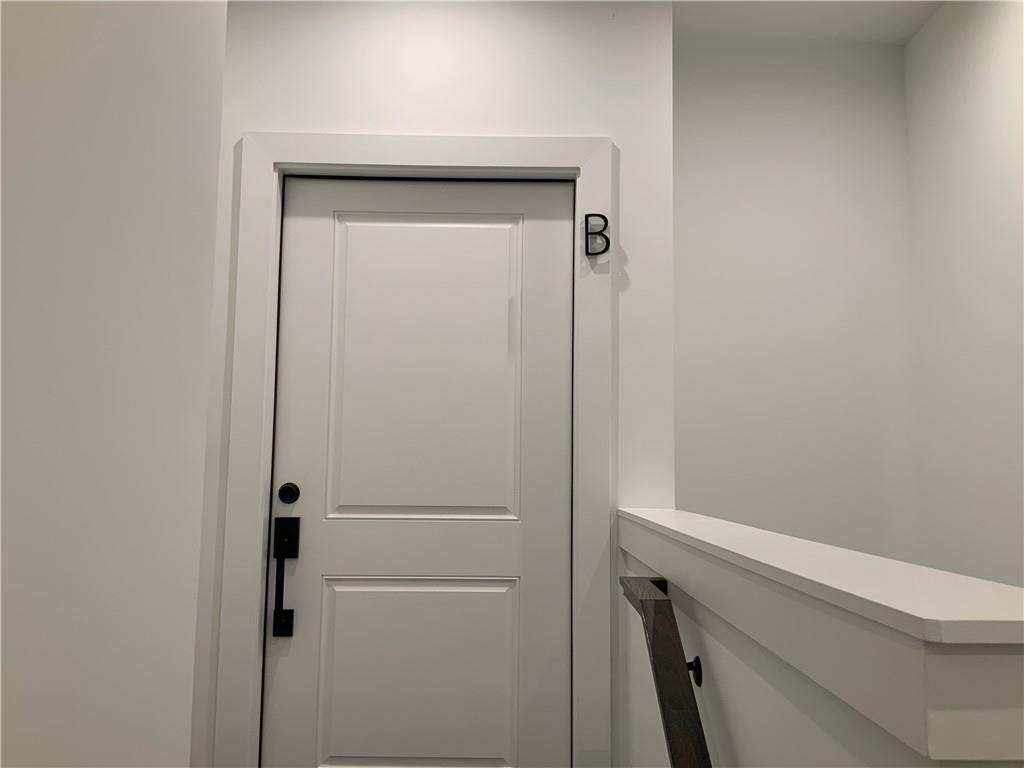 733 Eloise Way SE Unit B