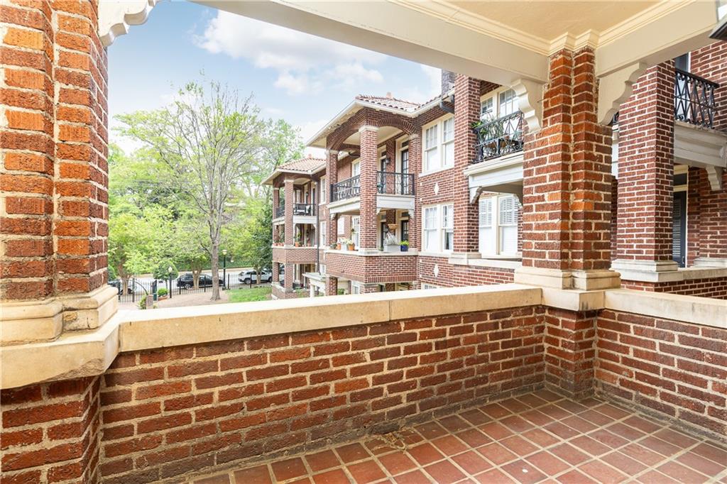 198 Ponce De Leon Avenue NE Unit 5C