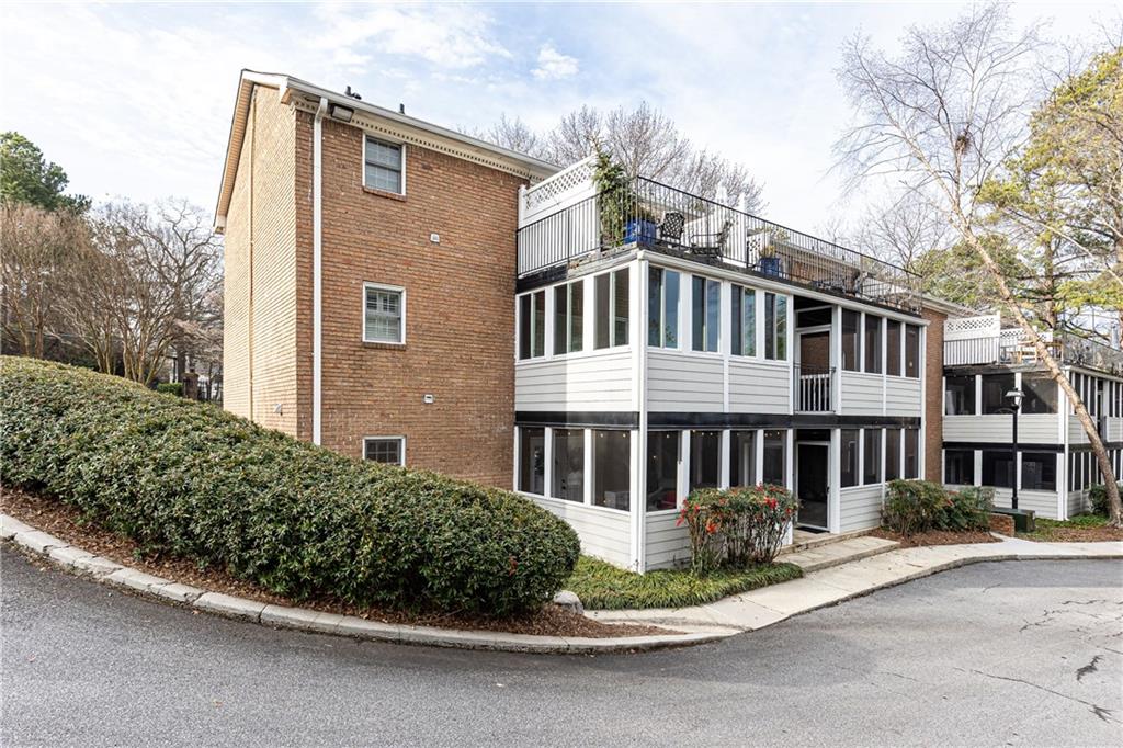 1101 Collier Road NW Unit U2