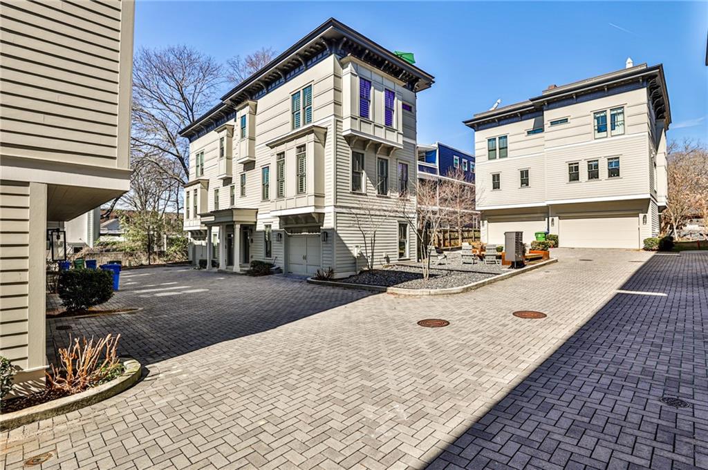 151 Flat Shoals Ave Unit 13