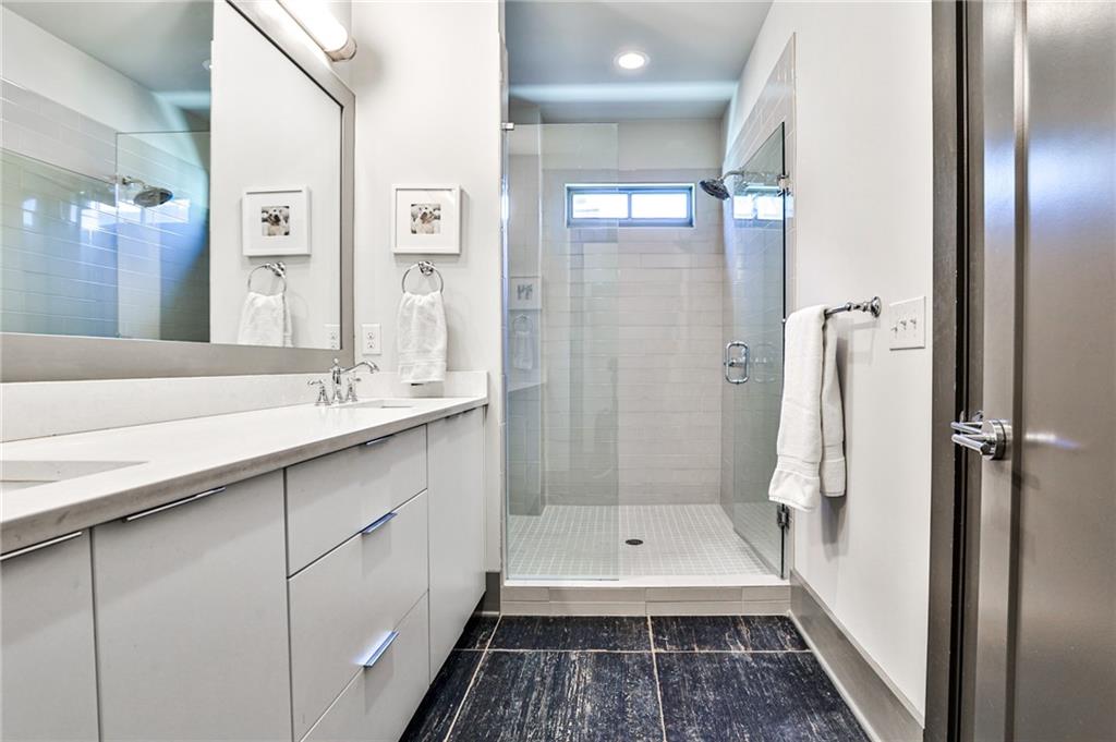 151 Flat Shoals Ave Unit 13
