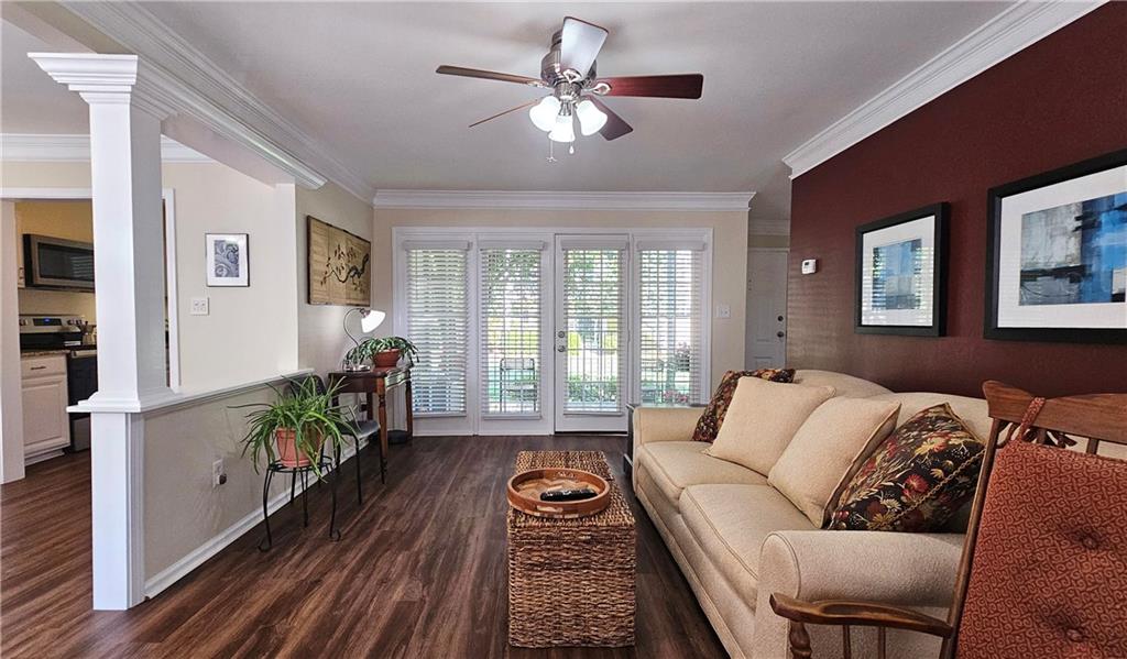 311 Peachtree Hills Avenue NE Unit 17C