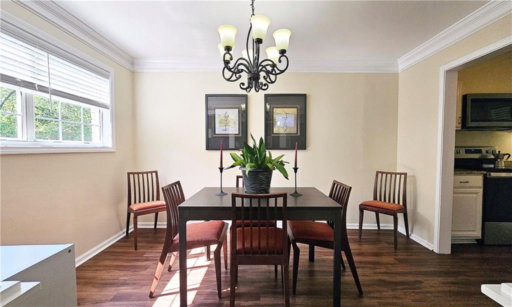 311 Peachtree Hills Avenue NE Unit 17C