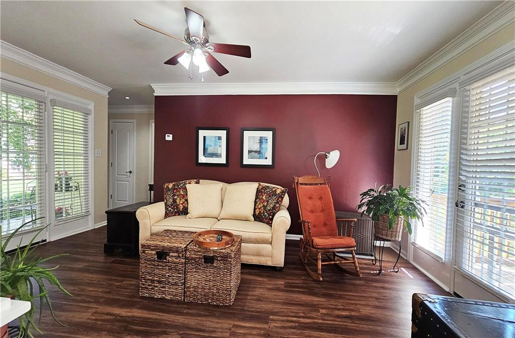 311 Peachtree Hills Avenue NE Unit 17C