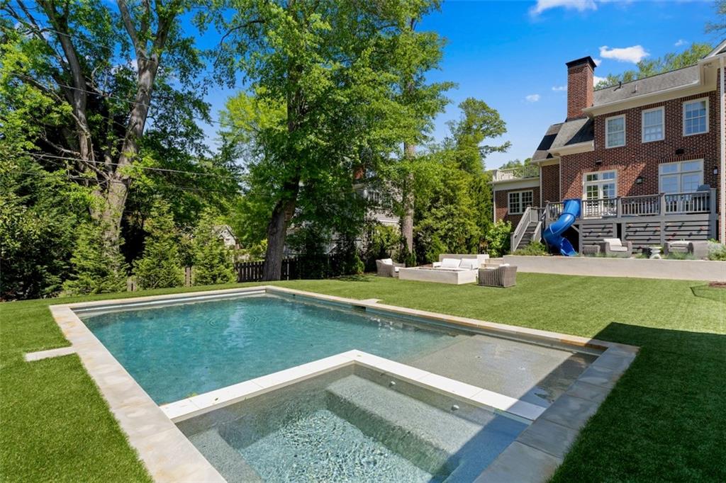 1116 Dan Johnson Road NE
