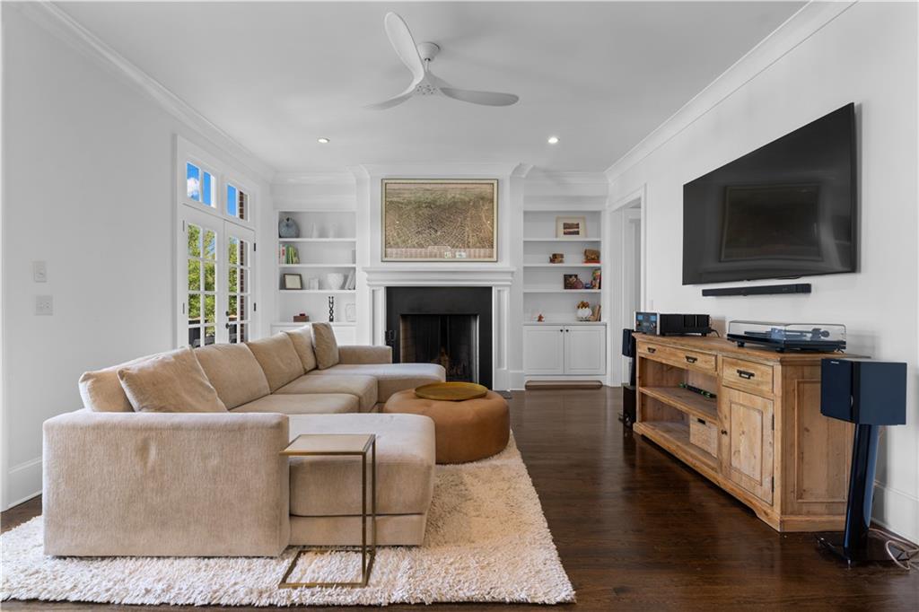 1116 Dan Johnson Road NE