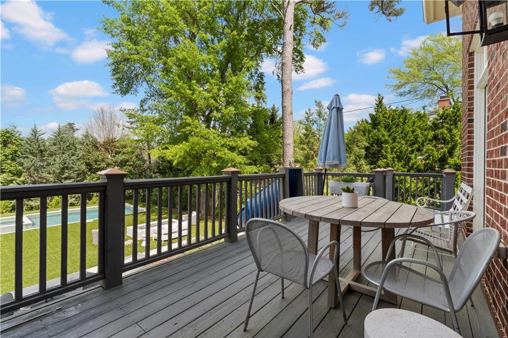 1116 Dan Johnson Road NE
