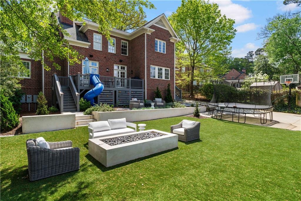 1116 Dan Johnson Road NE