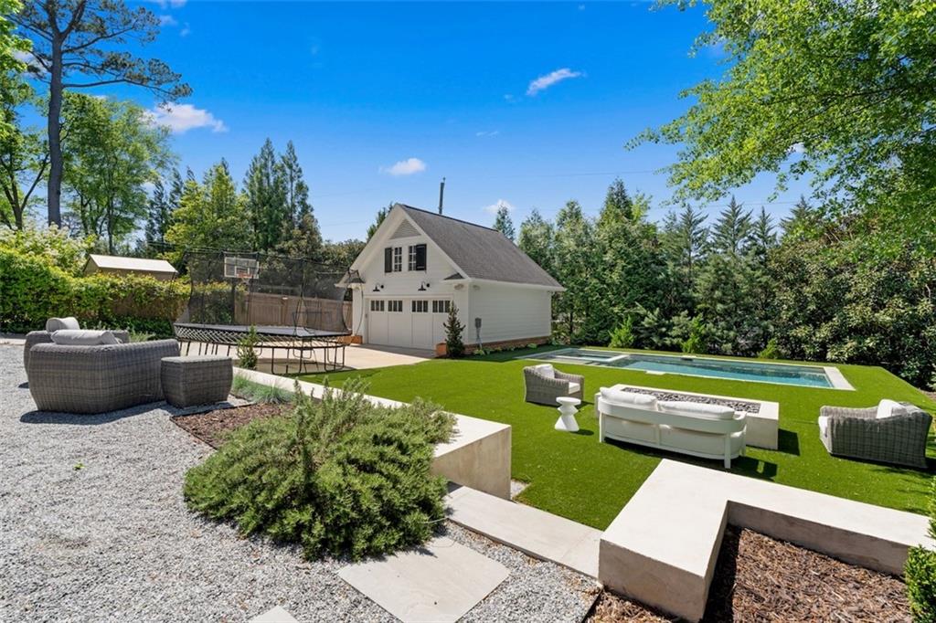 1116 Dan Johnson Road NE