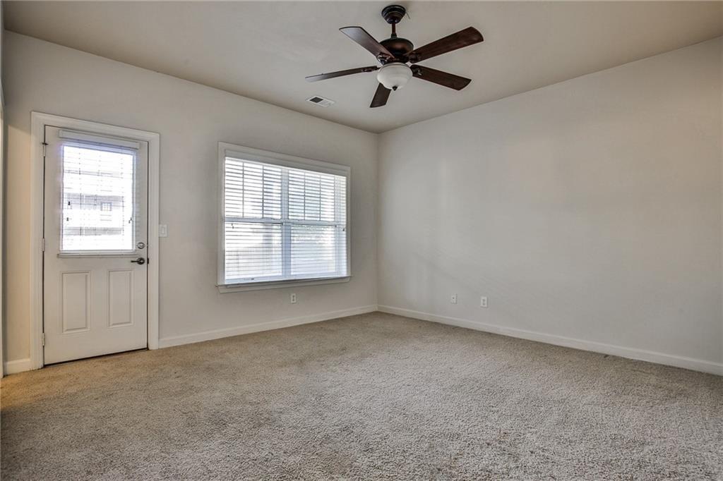 1934 Cobblestone Circle NE