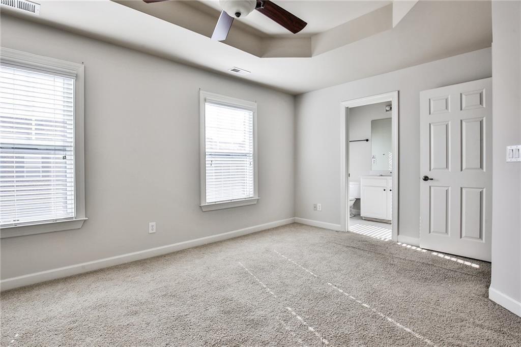 1934 Cobblestone Circle NE