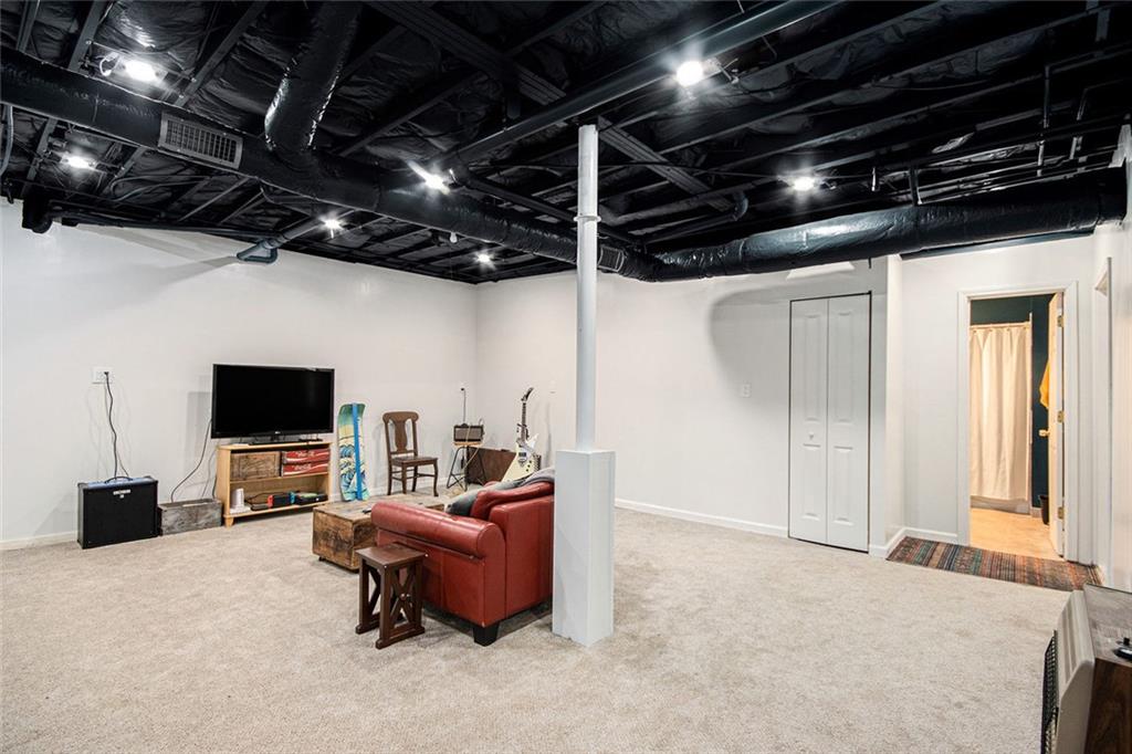 1931 McEachern Manor Drive SW