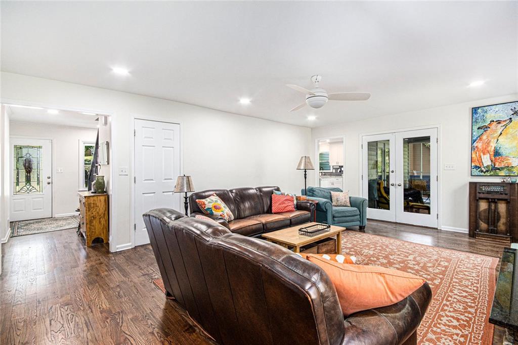 1931 McEachern Manor Drive SW