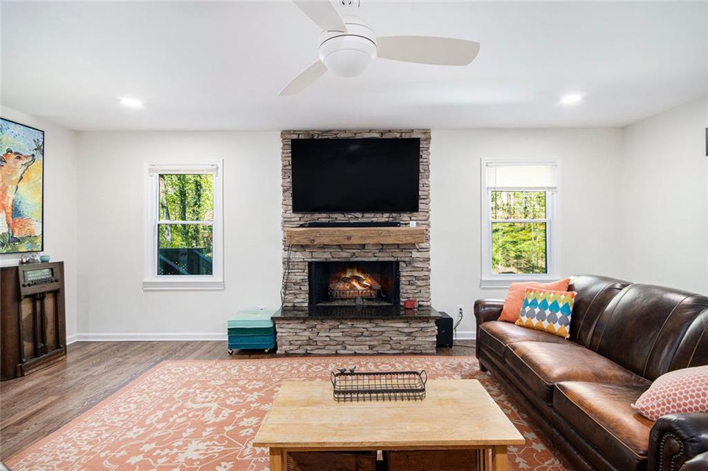1931 McEachern Manor Drive SW