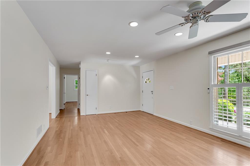 2310 Kings Point Drive