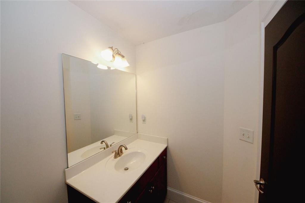 2418 Dresden Parc Circle NE