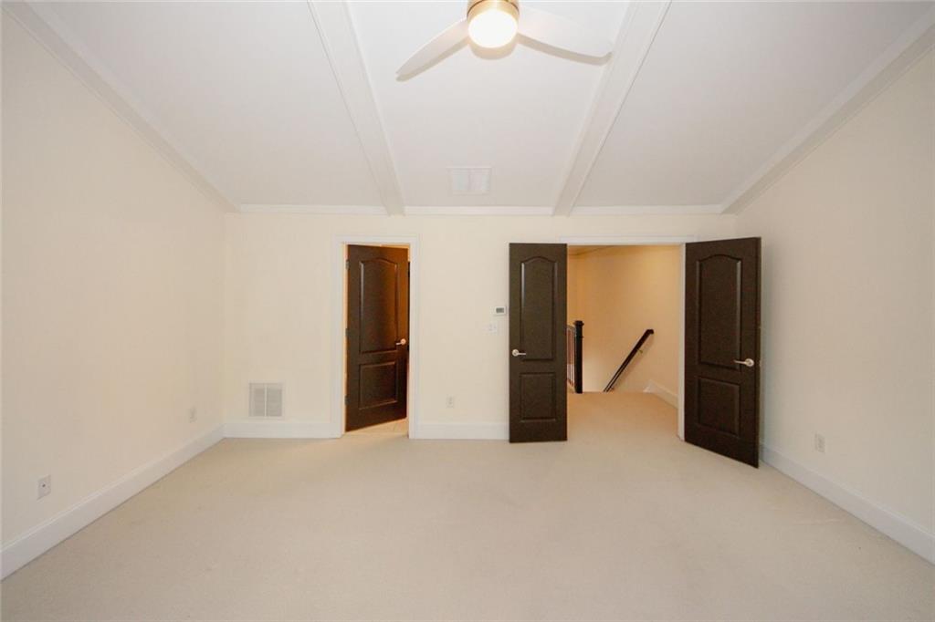 2418 Dresden Parc Circle NE