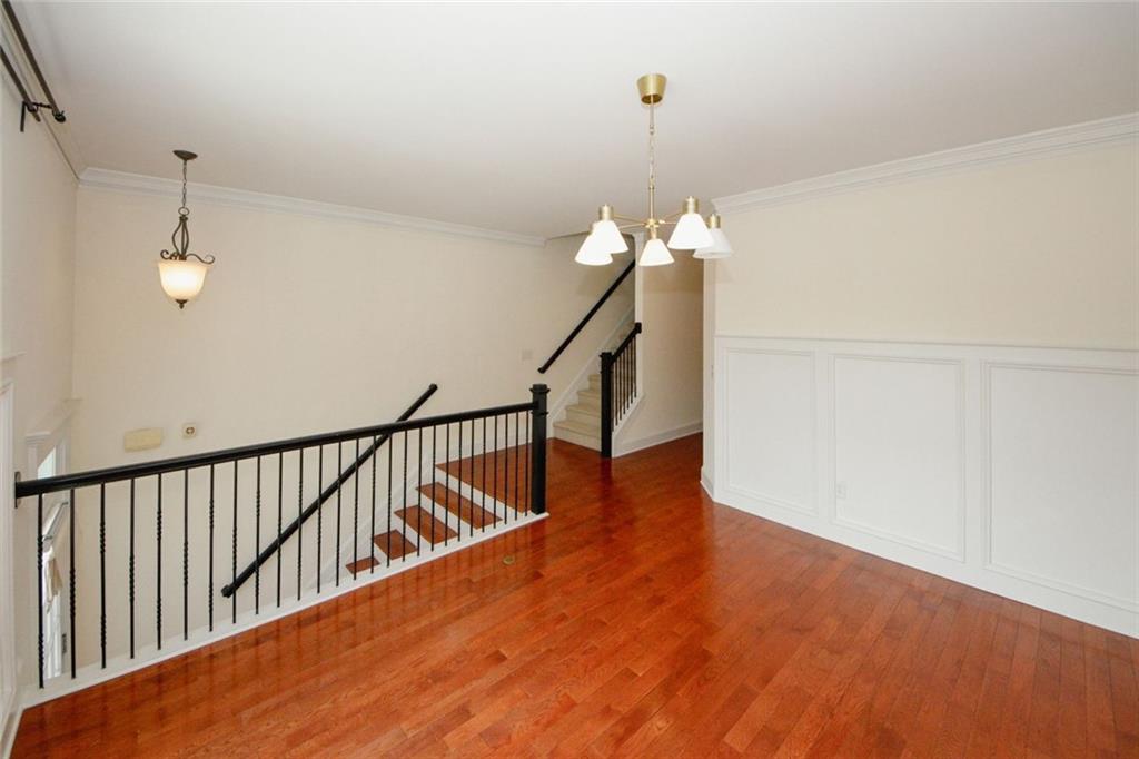 2418 Dresden Parc Circle NE