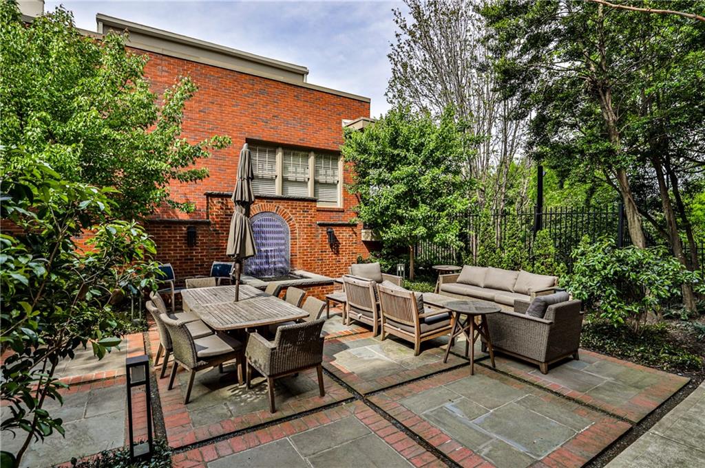 273 12th Street NE Unit 313